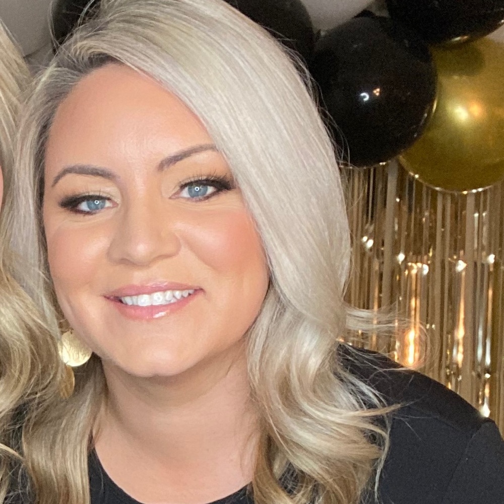 Meet your Posher, Kristin